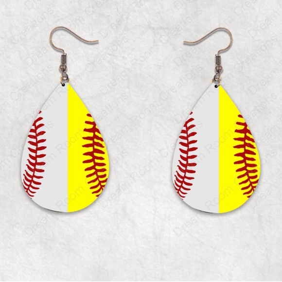 Softball/Baseball Softball/ Volleyball Softball/Soccer sublimation wood earrings - Picture 1 of 7